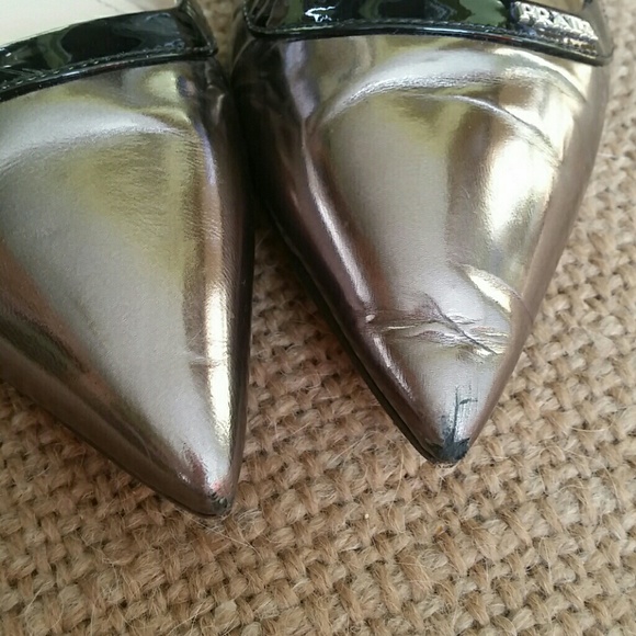 Prada  metalic flats - Picture 5 of 8